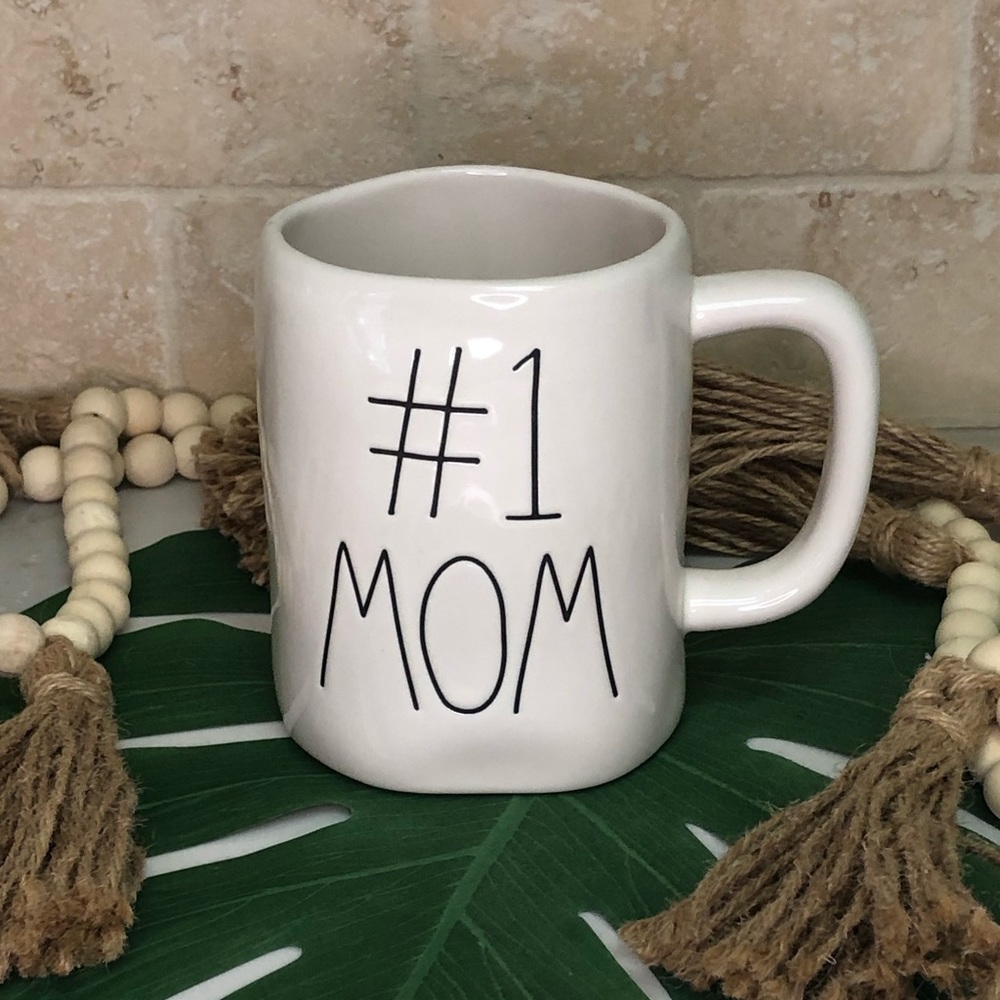 Rae Dunn “#1 Mom” Mug, New